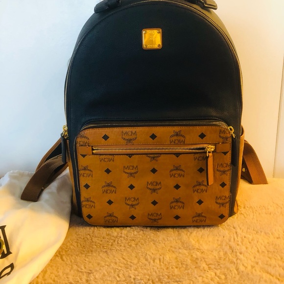New MCM Bag - Picture 8 of 12